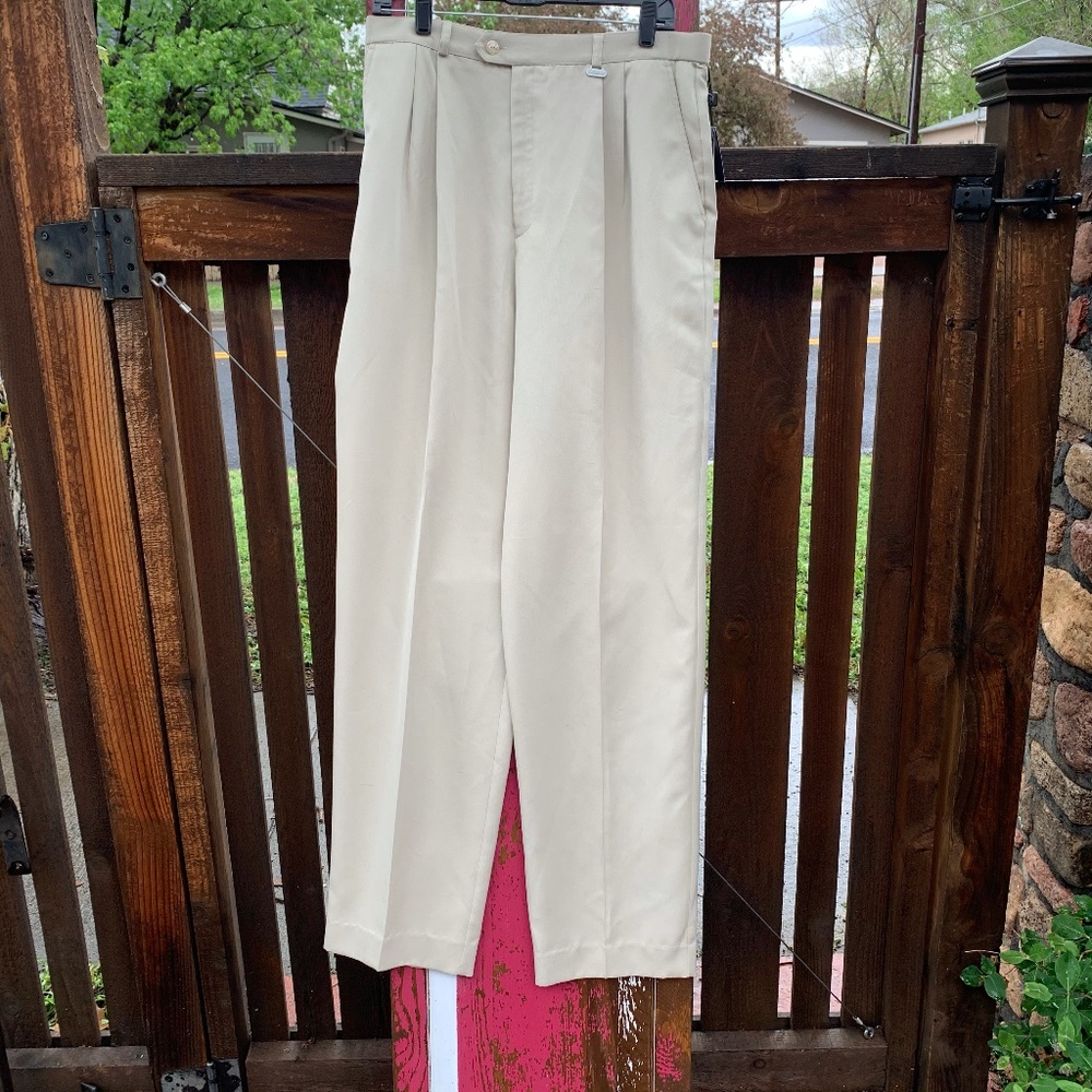 INVENTORY LIQUIDATION SALE! NEW Calloway Golf Microfiber Polyester Pants 14